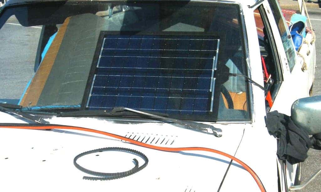 DIY-Solar-Charger-for-Car-Battery