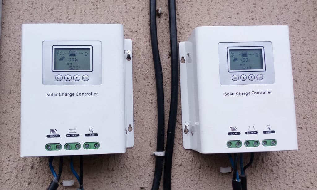 How to Choose Solar Charge Controller
