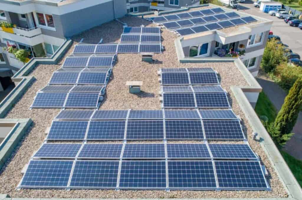 commercial-solar-panels-cost