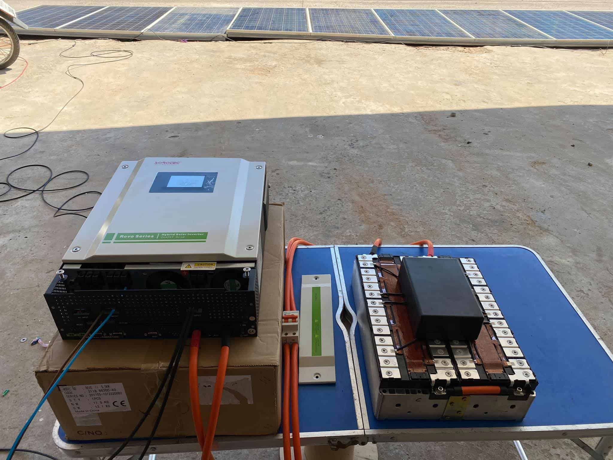 measuring-solar-panel-output