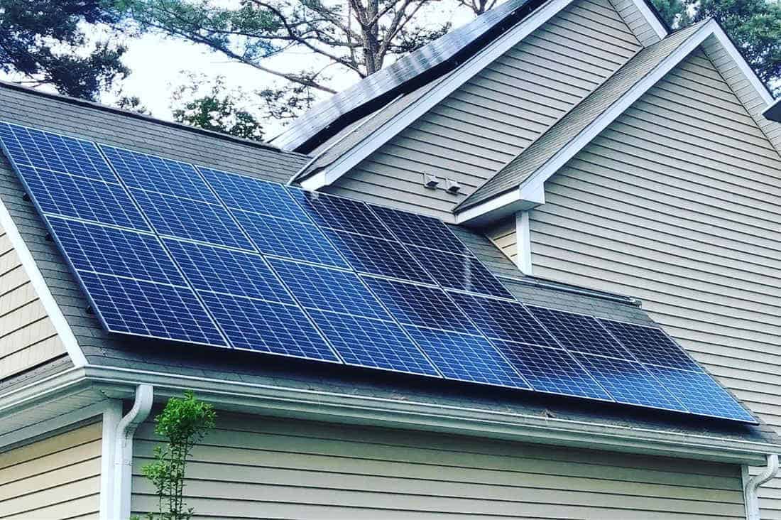 solar-panel-to-Build-an-Off-Grid-Solar-System