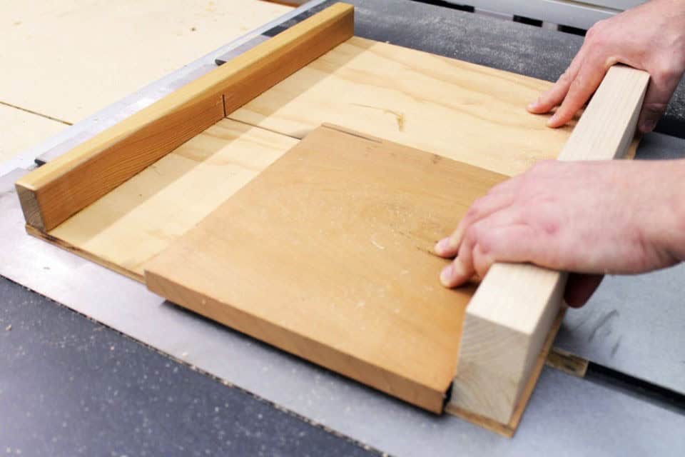 25 Free Diy Table Saw Sled For Beginners - Solar Living Savvy