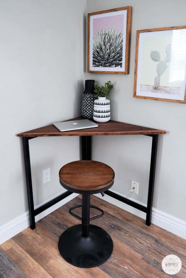 28 Diy Computer Desk Ideas And Plans To Build Your Own Desk - Solar ...