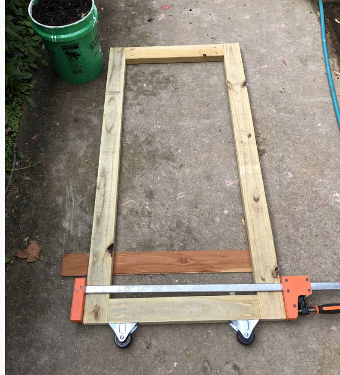 Attaching Casters