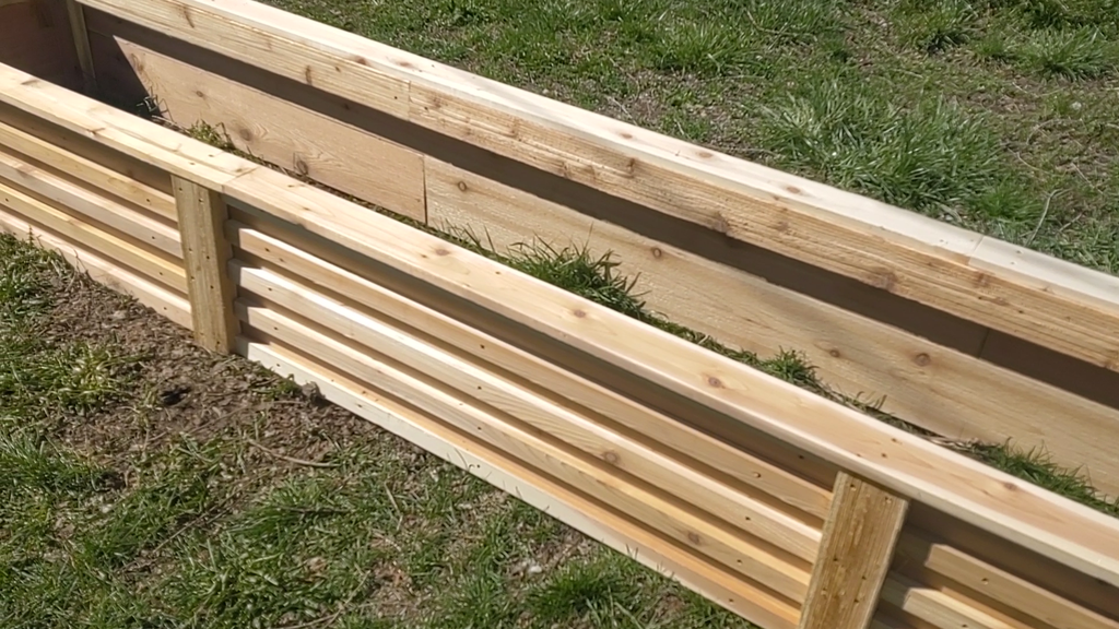 Attaching the Top Boards