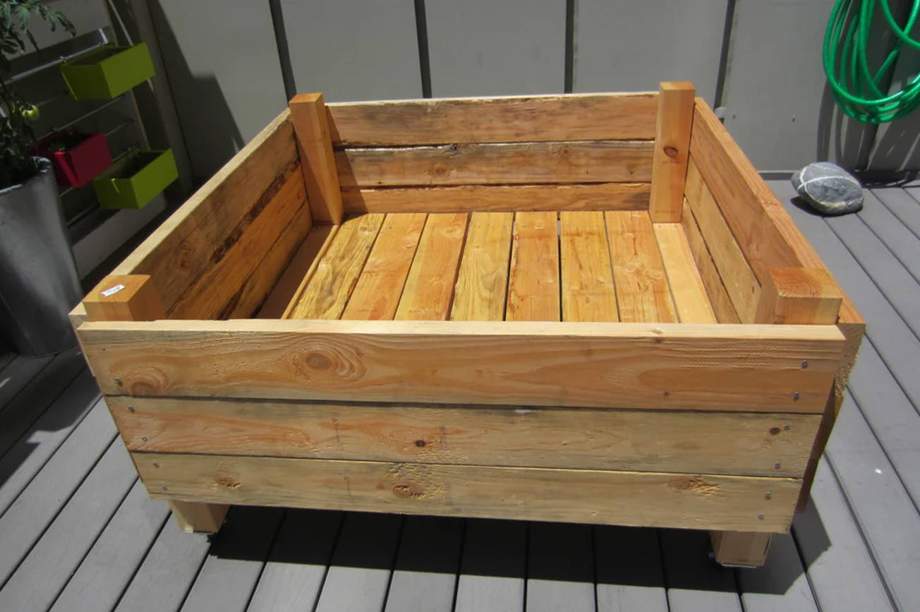how to build a raised garden bed